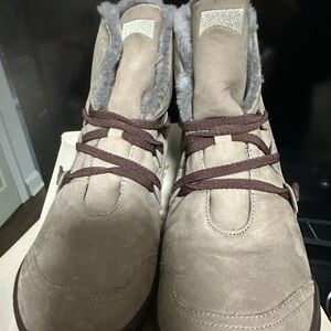 Camper Tan Ankle Boots with Brown Laces